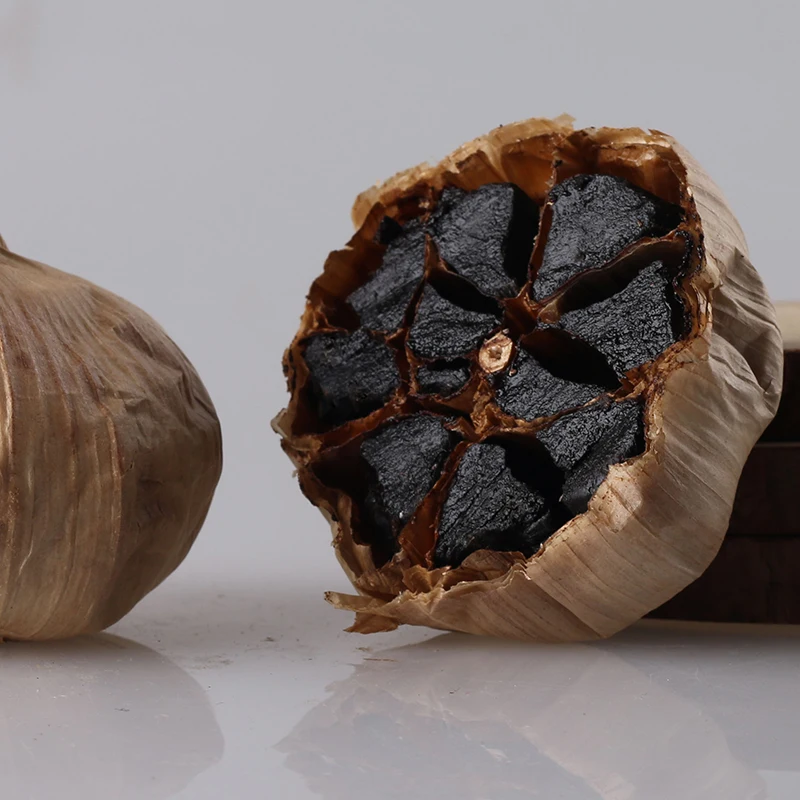 whole bulb black garlic China organic nutritious health benefits