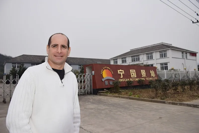 Water Tank C Arm Used Roto Moulding Machine CS-3500 JC Auto Spare Parts Making Shuttle Rotomolding Machine