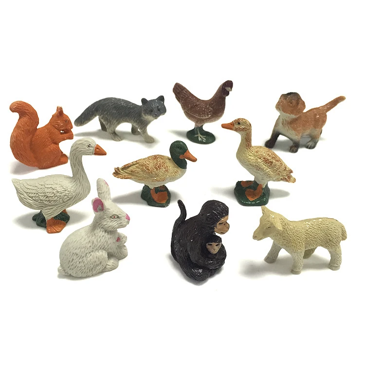 Wholesale PLastic children toy for children animal farm toys for caspule
