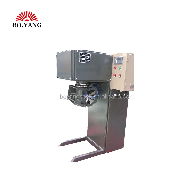 Automatic bagging machine for open-mouth bag type and valve bag type