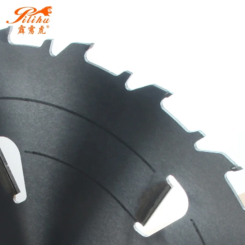 25 inch Wood Cutter Disk Cutting Disc Saw Blade with Scraper
