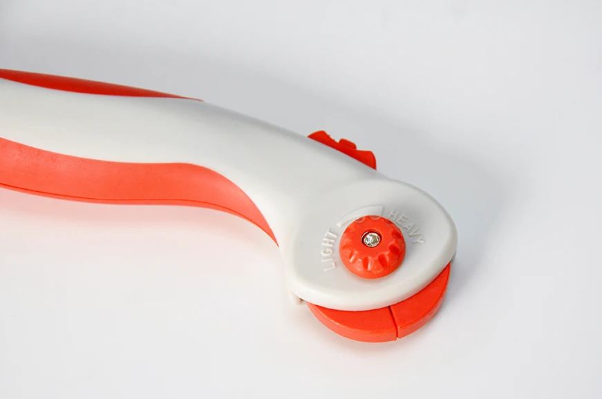 28mm Rotary Knife Cutter for fabric Eco-friendly fabric rotary knife