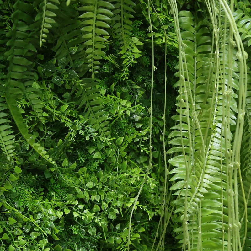 New Design Customized Decoration Wall Hanging Faux Leaves Panel Artificial Vertical Green Plant Wall for Gym Store Office