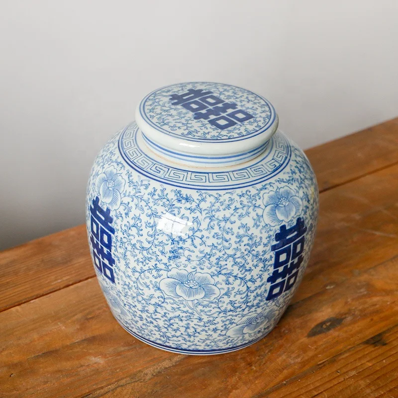 Blue and white double happiness antique hand-painted ceramic jar with lid ,retro-Chinese home decoration porcelain art wholesale