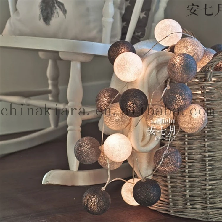 2022 Best Selling Home Decoration Warm White Cotton Ball Led Garland