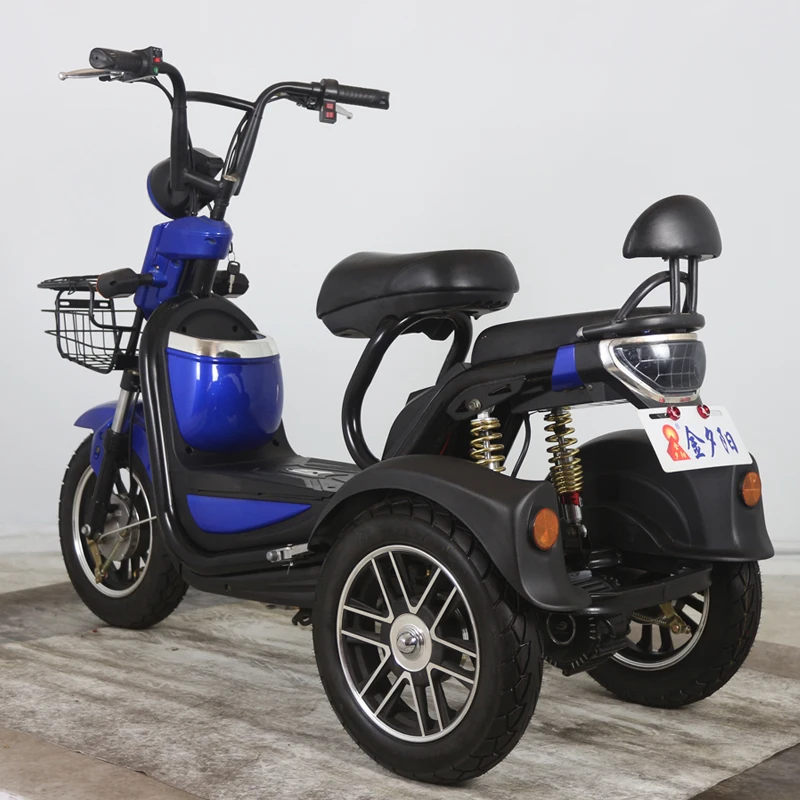 Manufacturer Hot Sale 500W-800W Power Mobility Scooter for Old People