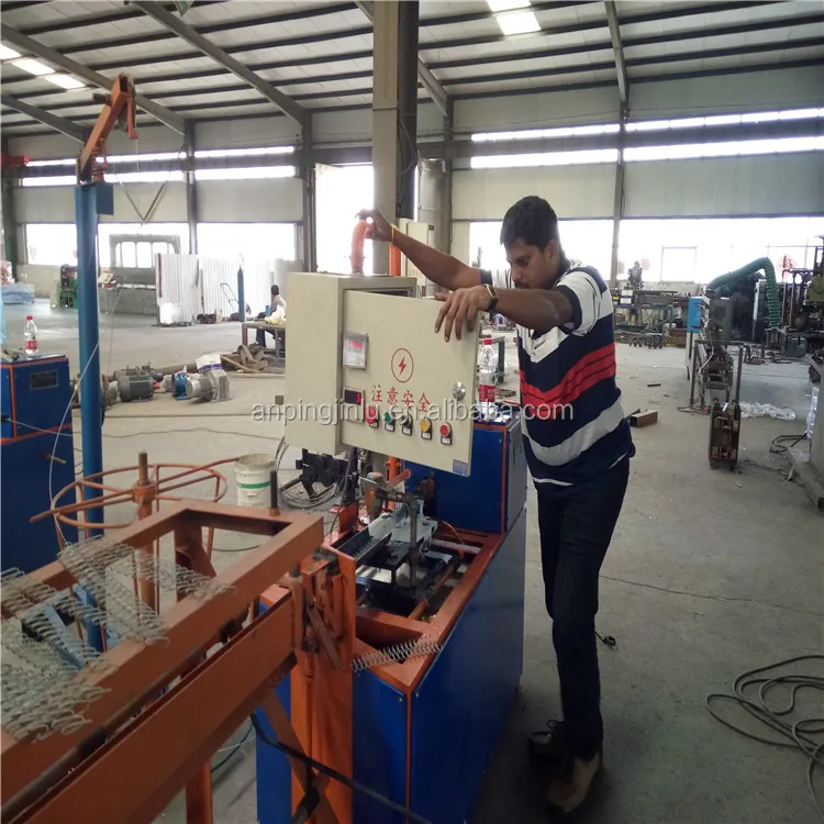 Stainless Steel Chain Conveyor Wire Mesh Belt Machine