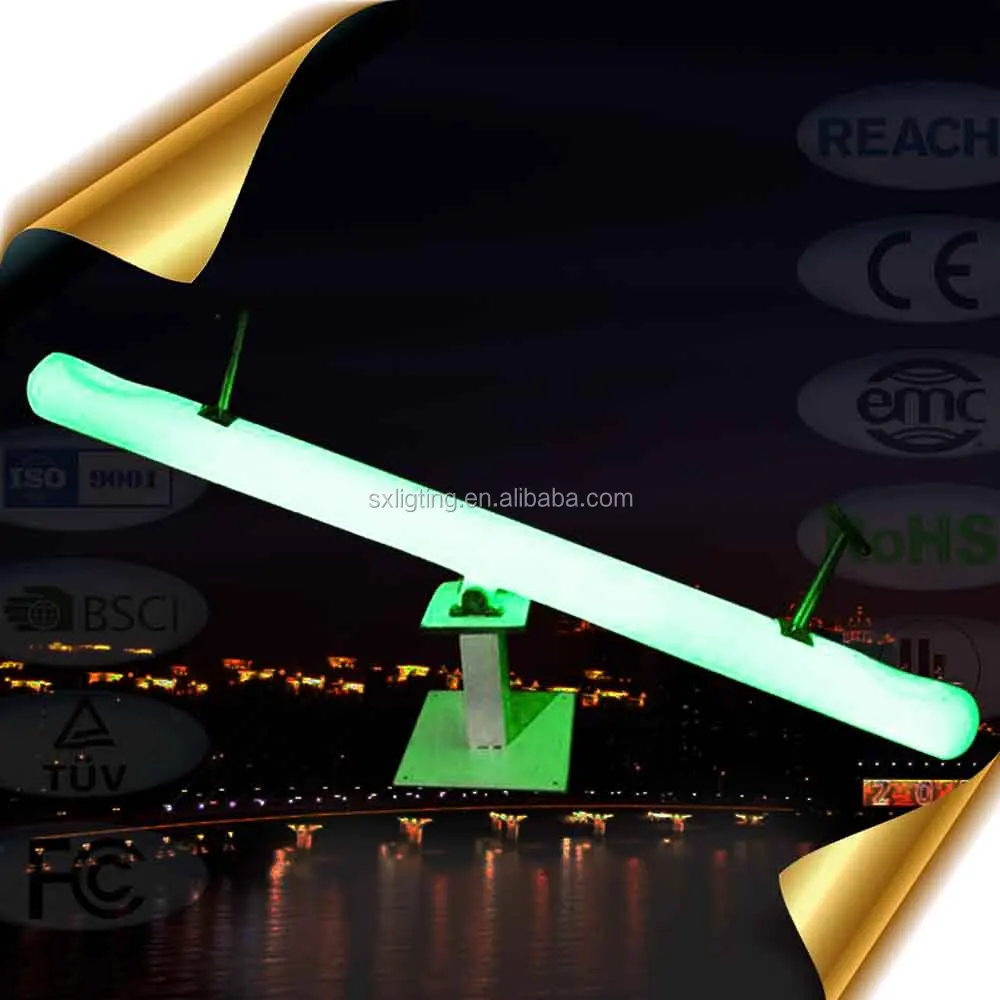 
LED Seesaw Garden Lights Up / LED Seesaw Creates Playful Public Art / LED sports equipment 