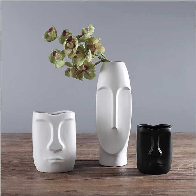 
Modern black and white ceramic home decoration 