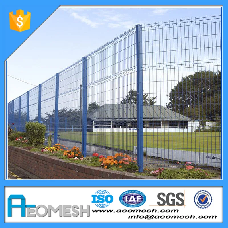 AEOMESH coated Y column pole spraying weld mesh airport fence with barbed wire