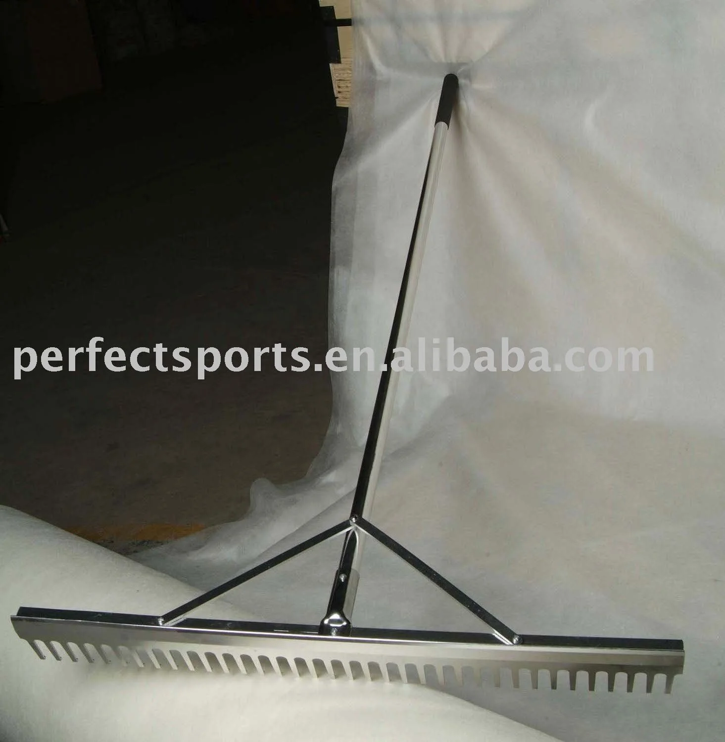 
Hand Lawn Aluminum Rake 