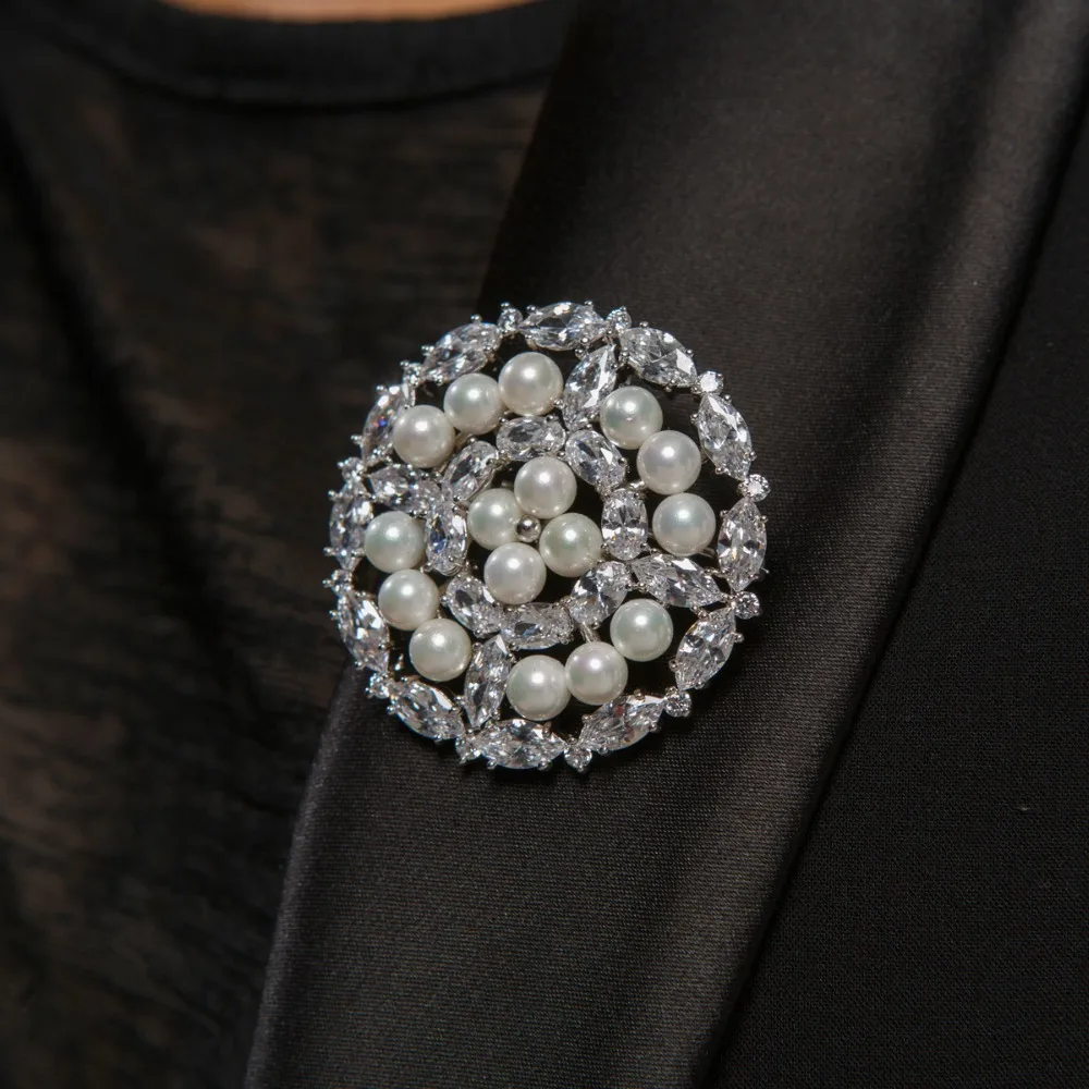 LUOTEEMI High Quality Brass Alloy Bulk Flower Bouquet Luxury Bridal CZ Rhinestone Wedding Brooches Wholesale