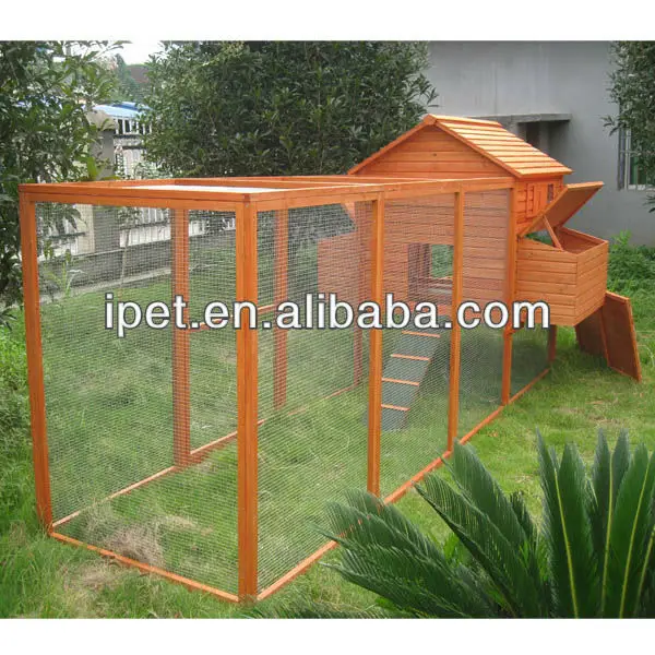 Large wooden chicken house CC073
