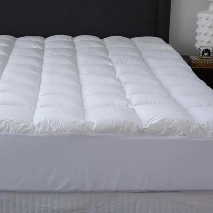 Amazon hot selling coconut fiber memory foam latex with zipper mattress topper