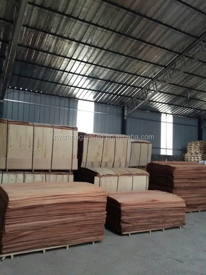 Листы из фанерного шпона, лицевая сторона из натурального шпона 1300*2500 мм