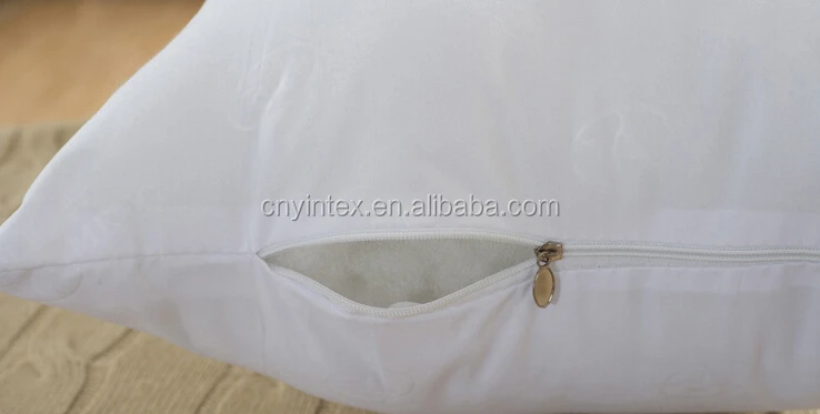 China supplier breathable polyester soft bed decorative pillow