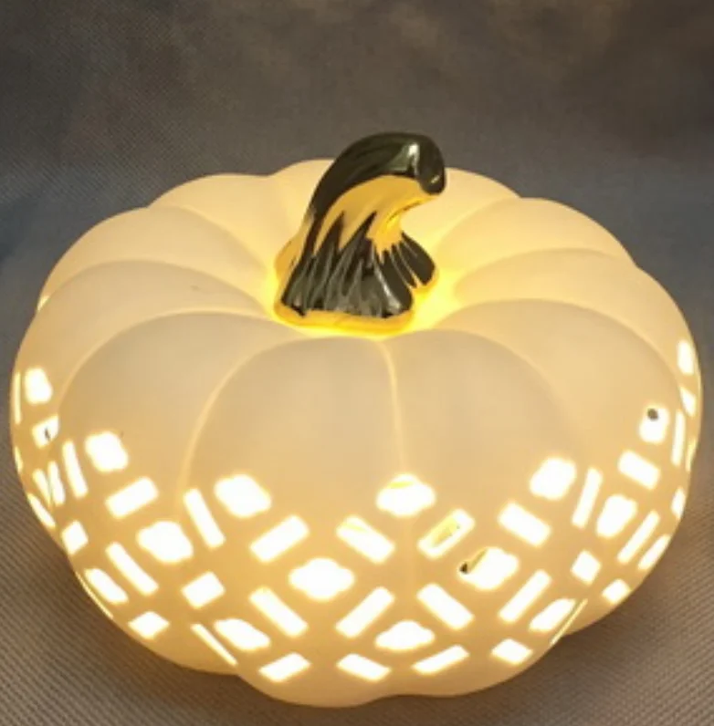 Ceramic Porcelain Pumpkin Lantern for Holiday Decoration
