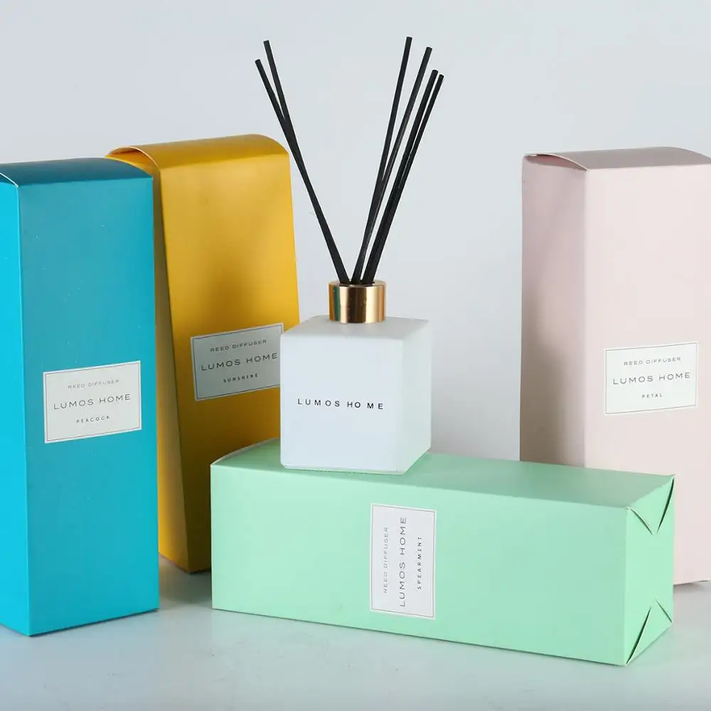 Plain simple pure color packaging reed diffuser