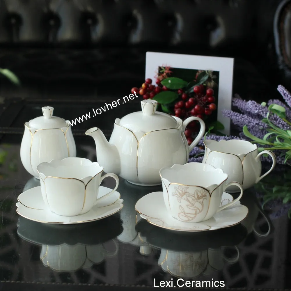22pcs Coffee Cup Set Elegant Vintage Lily Tea Cup Afternoon Tea  Set with gold rim For Wedding party and wedding gift