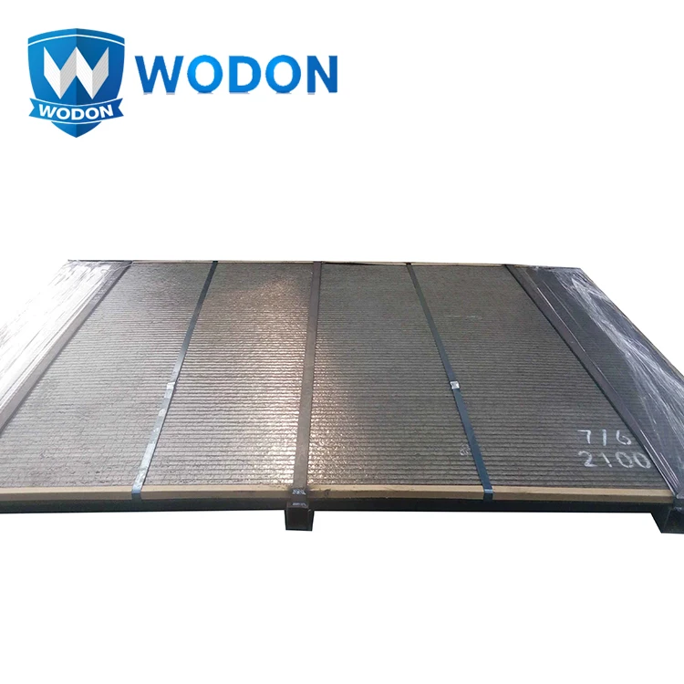 Wodon manufactured wear resistant hardfacing plate with alloy welding layer