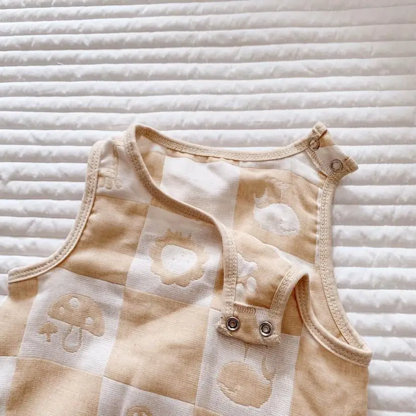 
GOTS organic cotton breathable baby clothes muslin baby clothes 