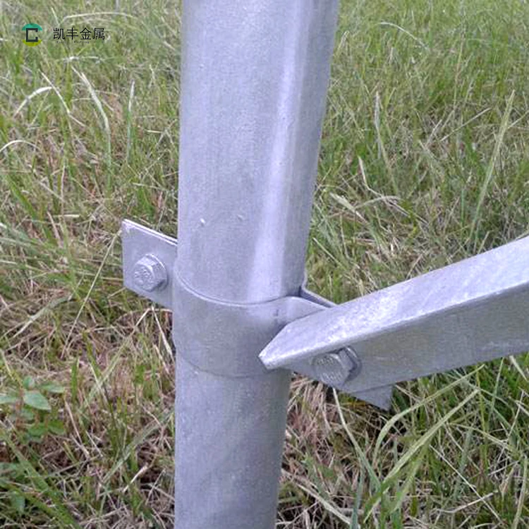 
 Система солнечных панелей, металлический обруч, оцинкованные кронштейны, фитинги и соединители  