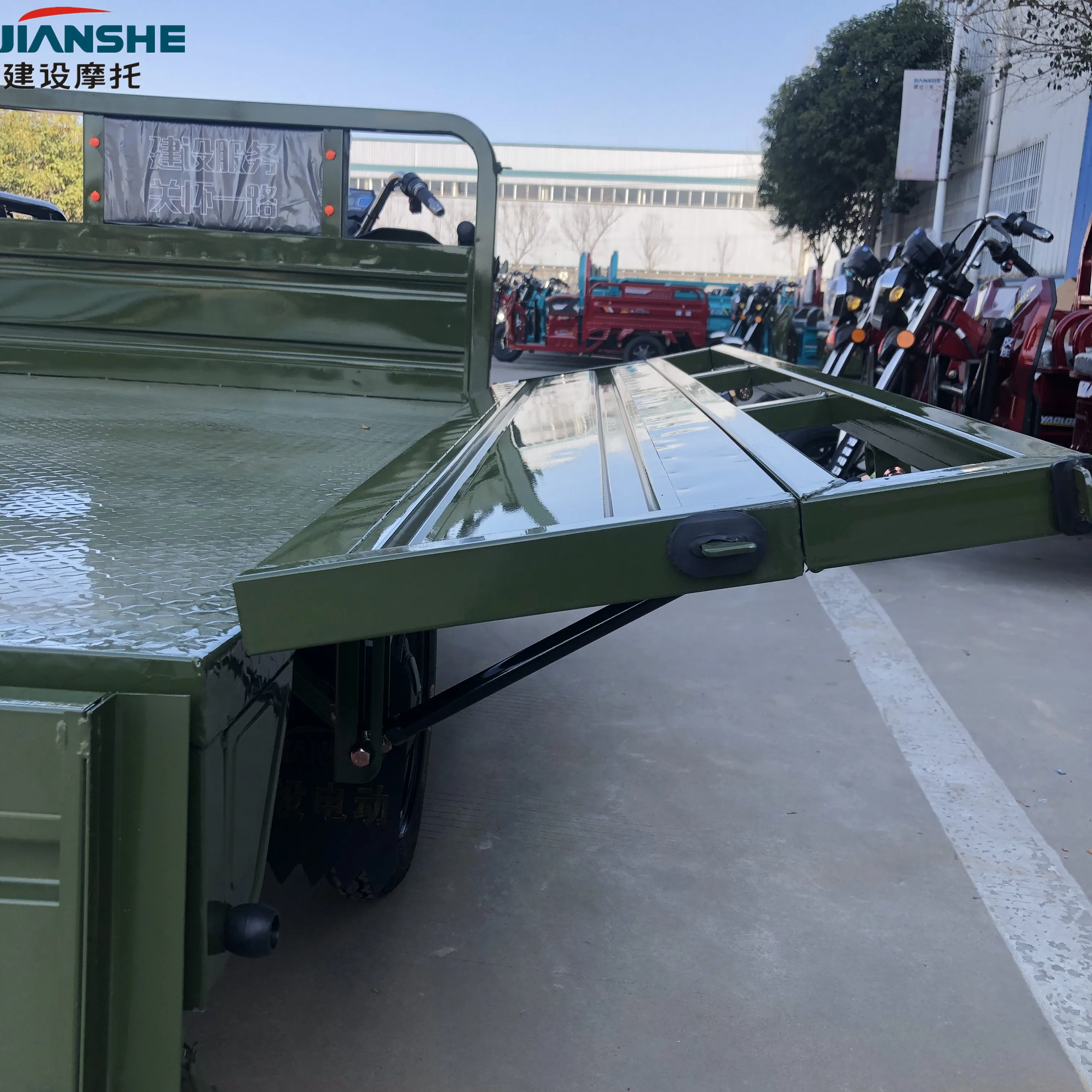 Three wheeler mobility scooter family used elderly scooter  rickshaw electric tricycle