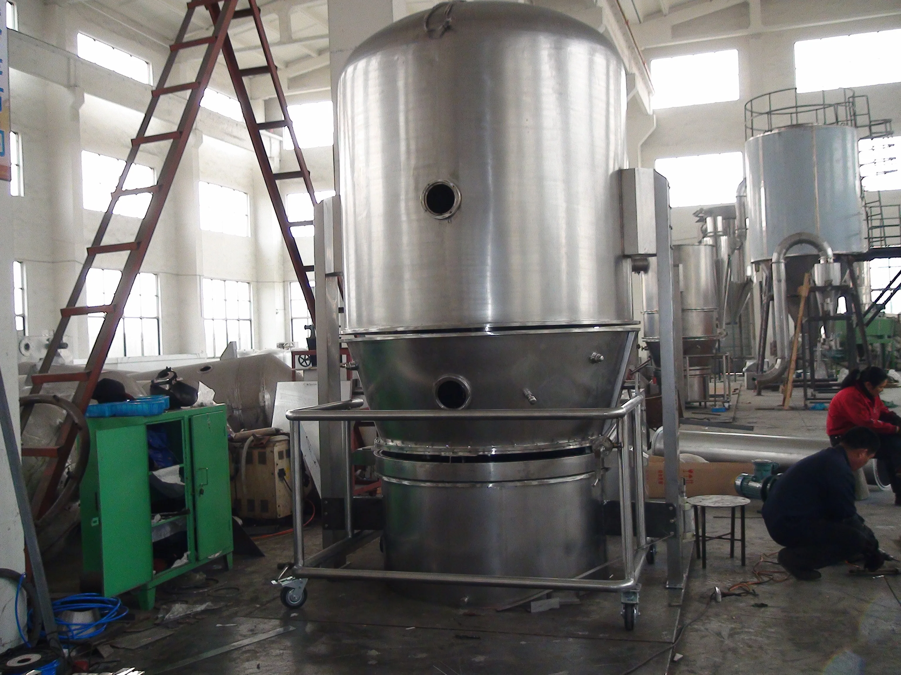 Low Price sodium perchlorate fluid bed dryer for xcmg spare parts