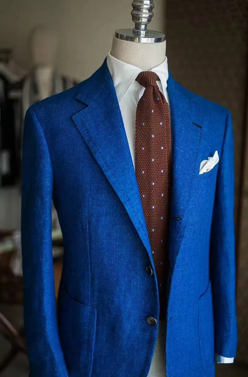 Fashion Tailored Slim Fit Man suit in China Supplier with High Quality