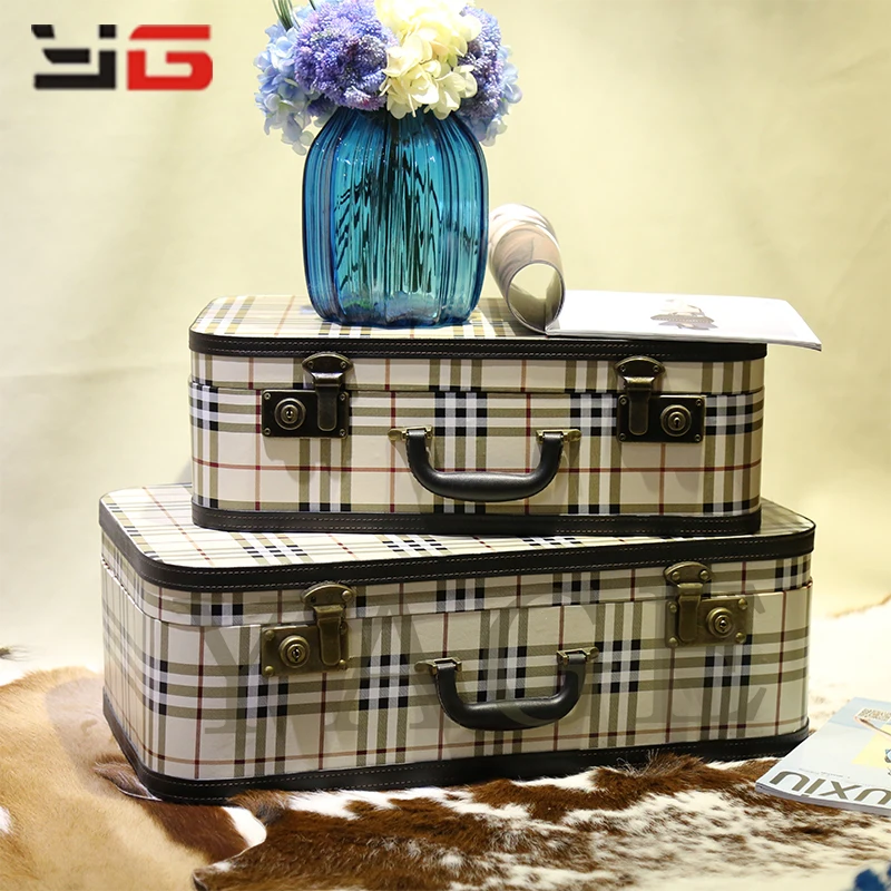 China Manufacture Set of 3 Decorative Retro Carreau Suitcases Storage Boxes