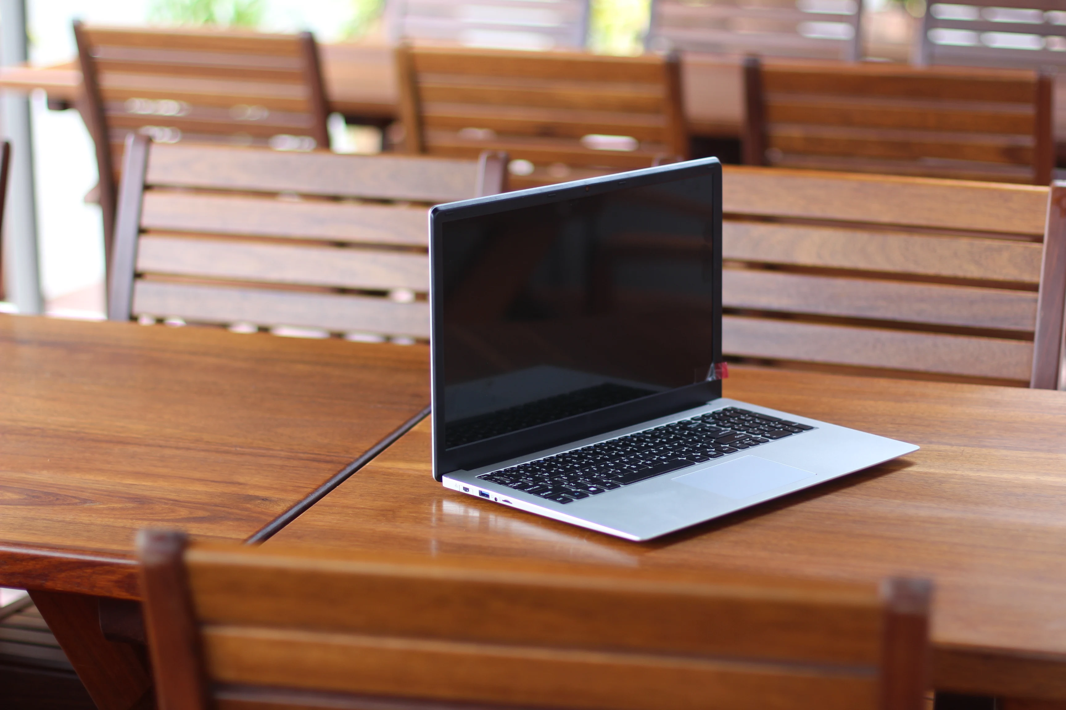 
YEPO Factory 737A6+ 15.6 inch FHD Intel Celeron J3455 RAM 8GB SSD 256GB SSD 500GB 1TB HDD Laptop 