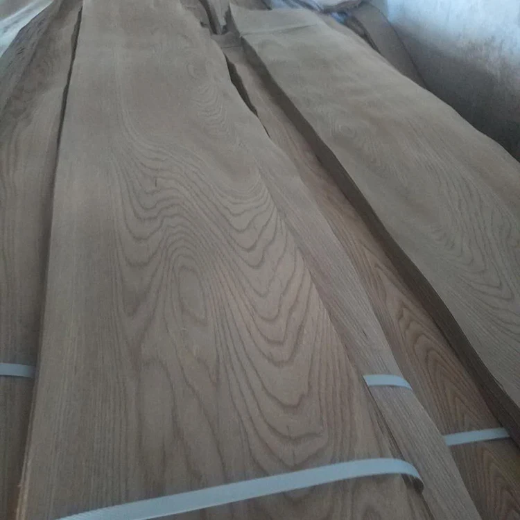 China Factory High Quality Cheap Price 0.5mm 0.6mm China Elm Wood Veneer