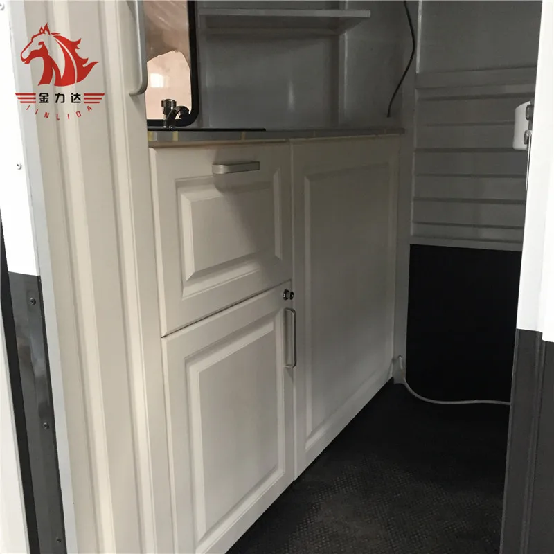 
2HSL-D chinese imported australian standards 2 horse trailer 