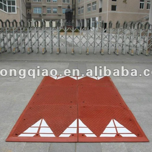 Белый и желтый красный светоотражающий резиновый Дорожный Коврик дорожные подушки шесть шт/комплект