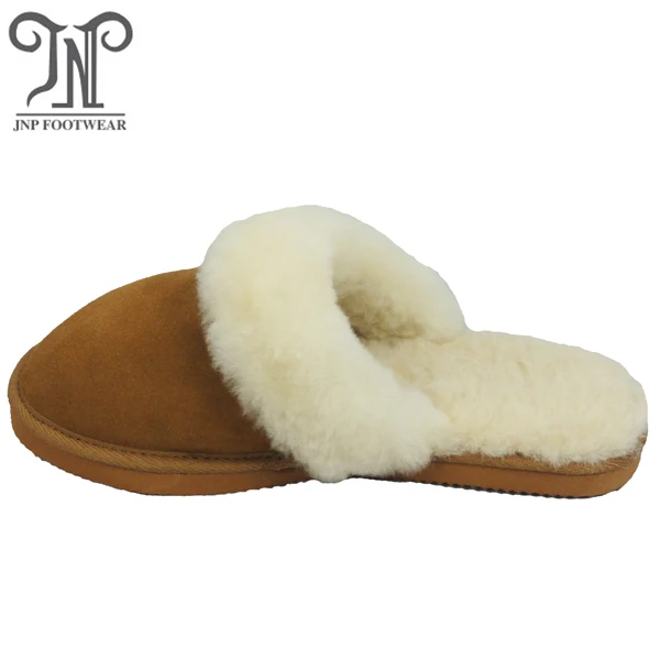 Customized manufacturer in poland indoor super thick premium sheepskin slippers with logo US
