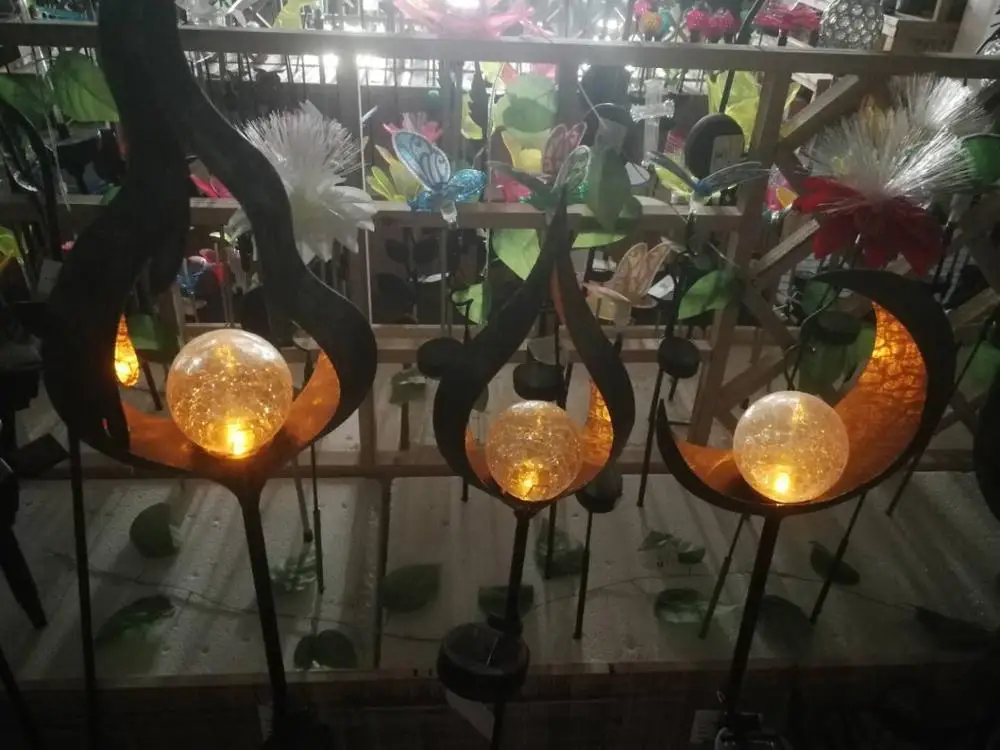 Amazon Hot Sell Moon Solar Garden Stake Light