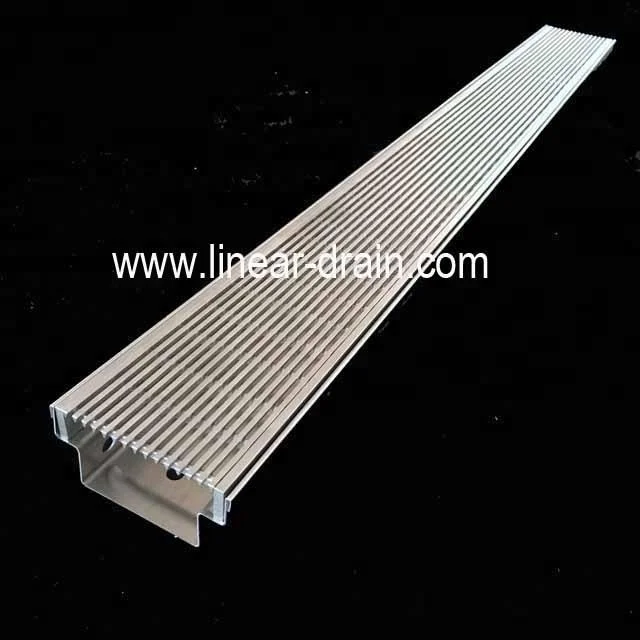 Stainless steel swimming pool drain