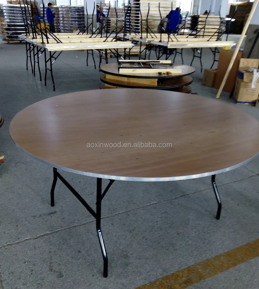 Catering round folding table