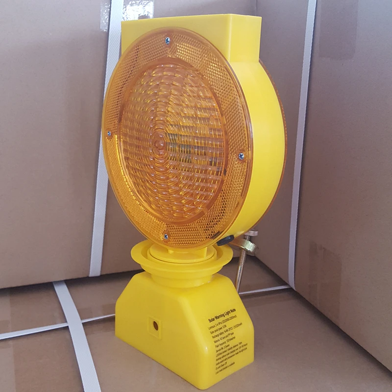 Solar Panel Traffic Light Blinker