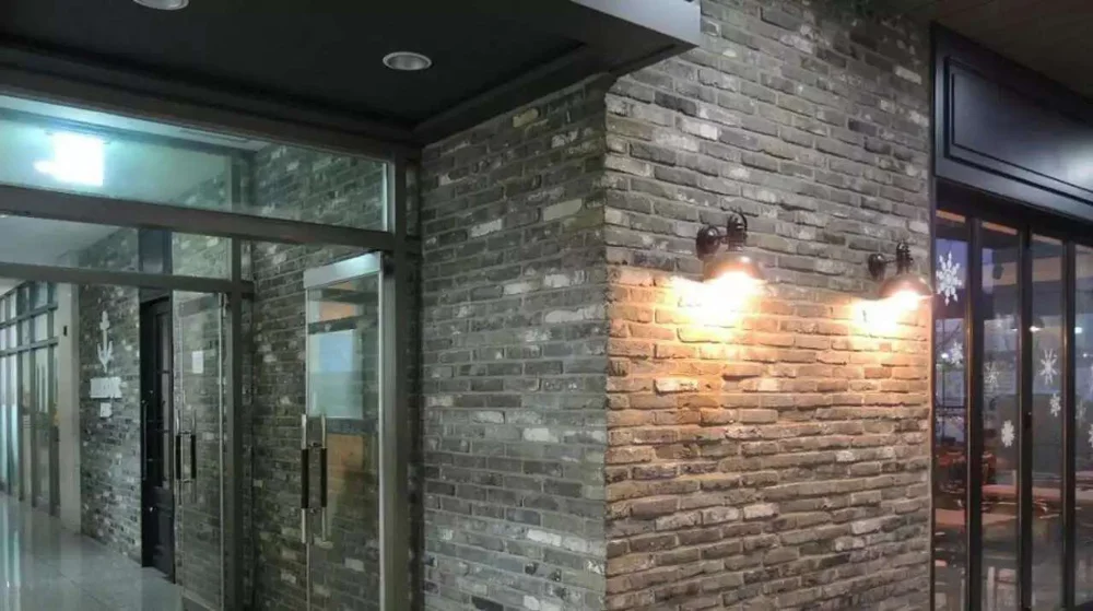 Hot selling old brick with low price exterior and interior wall decoration