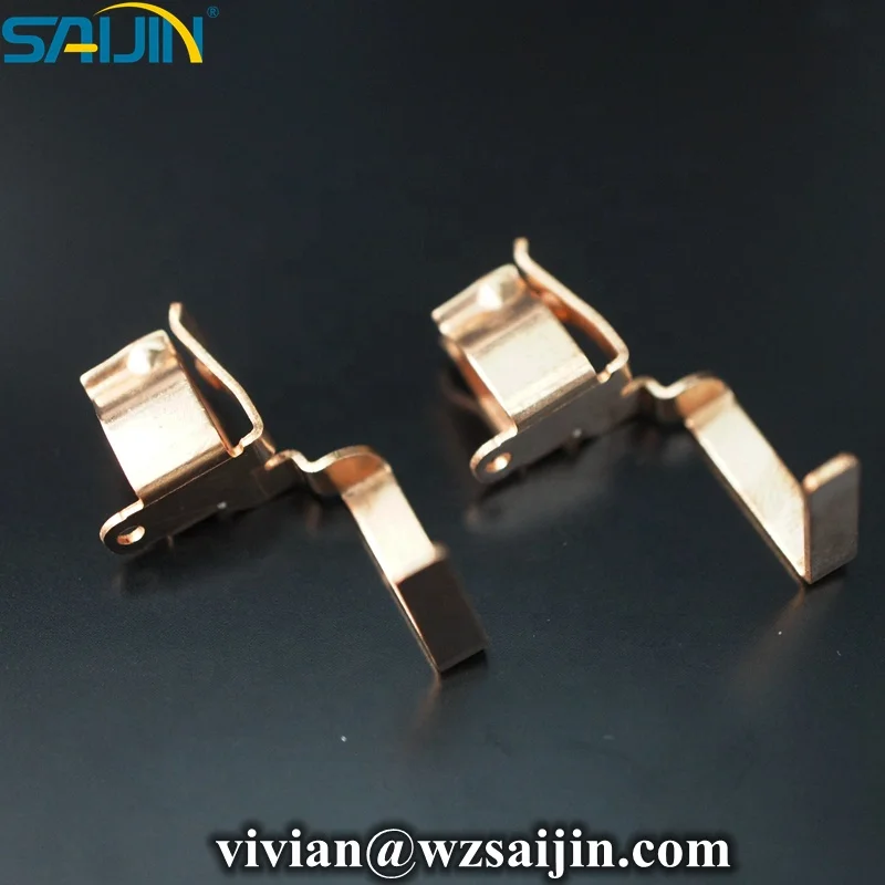 Для использования в жилых и универсальных помещениях и номинального тока 15 А, металлический удлинитель