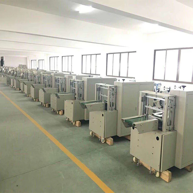 
high speed disposable bowl counting AUTOMATIC plastic cup packing line 