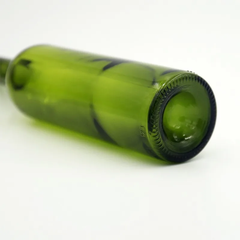 Green glass 1500ml 750ml glass bottle for red wine with cork
