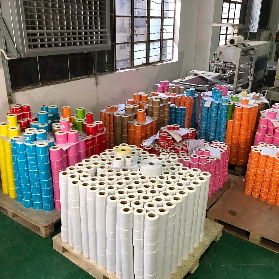 Premium Top Coated Self Adhesive Direct Thermal Label Material in Jumbo Roll for Shipping Logistics Sticker Label