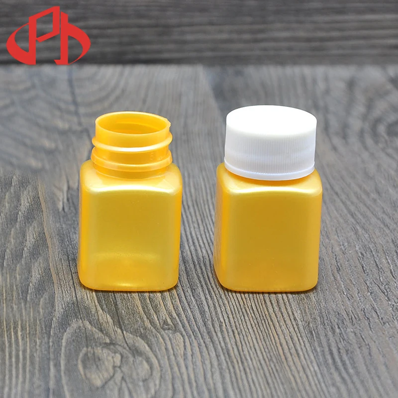 Pet Vitamins Tablets Pill Medecine Bottle square pharmaceutical capsule bottle