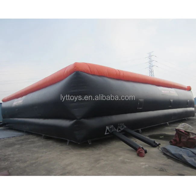 Outdoor inflatable big stunt jumping cushion air bag for bike sport