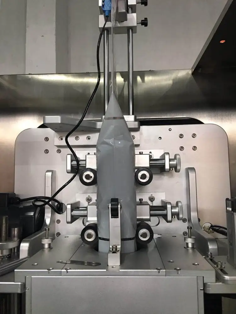 
Shrink Wrap Machine for PET Bottle Sleeve Label at Low Cheap Wholesale Distributor Agent Price 