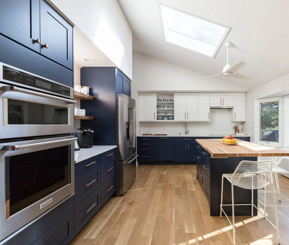 Matt lacquer Shaker Modular Kitchen Cabinets Malaysia