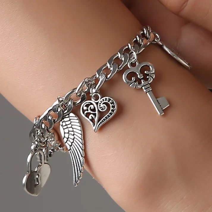 Cute girls bracelet chain charms with heart key wing pendant bracelet