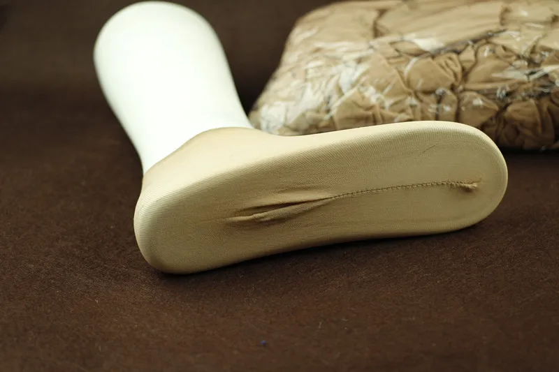 
wholesale cheap bowling disposable socks with box packing 